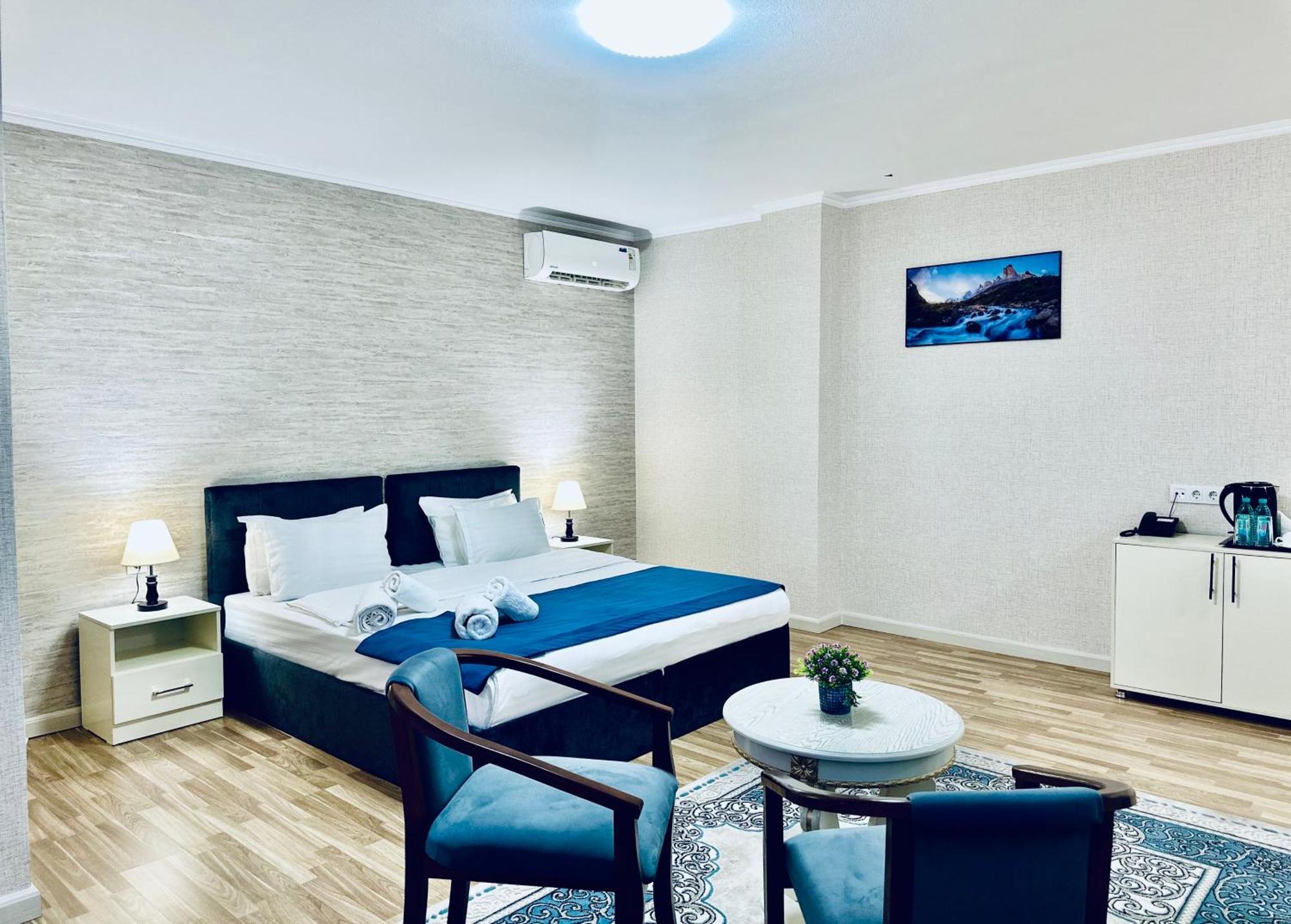 Novza Palace Hotel By Hotelpro Group Tashkent Esterno foto